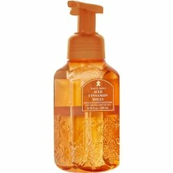 Best reviews of ???? Bath & Body Works Snowflake Tooled: Foaming Soap - Iced Cinnamon Roll ✔️